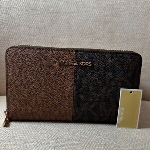 Michael Kors Two-Tone Brown and Brown Wallet